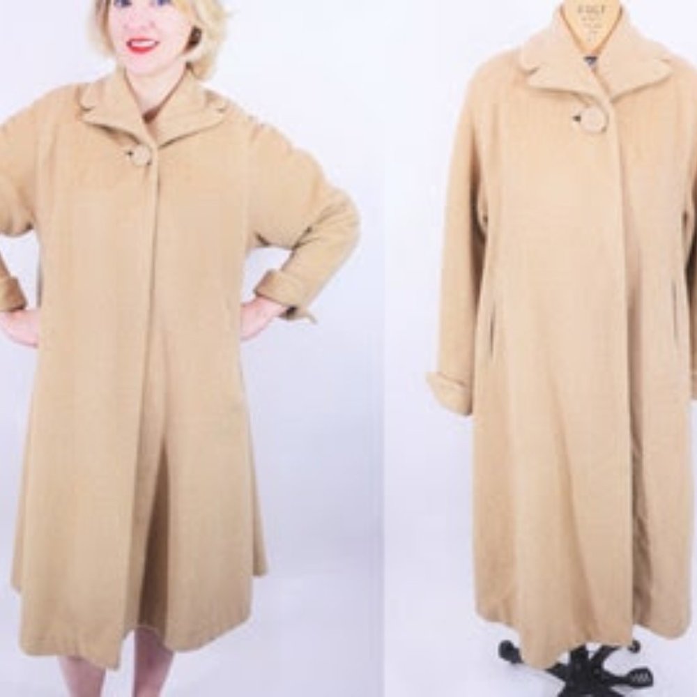 Vintage 1950s Tan Wool Ladies Swing Coat